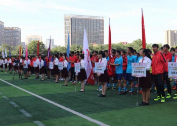全国校园足球联赛高中男子西北赛区在西安高新第一中学落幕 (170播放)